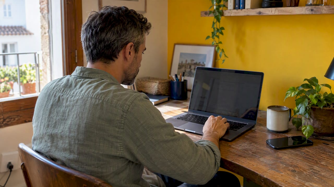 Booking Calendar Privacy: How to Protect Guest Data in Spain
