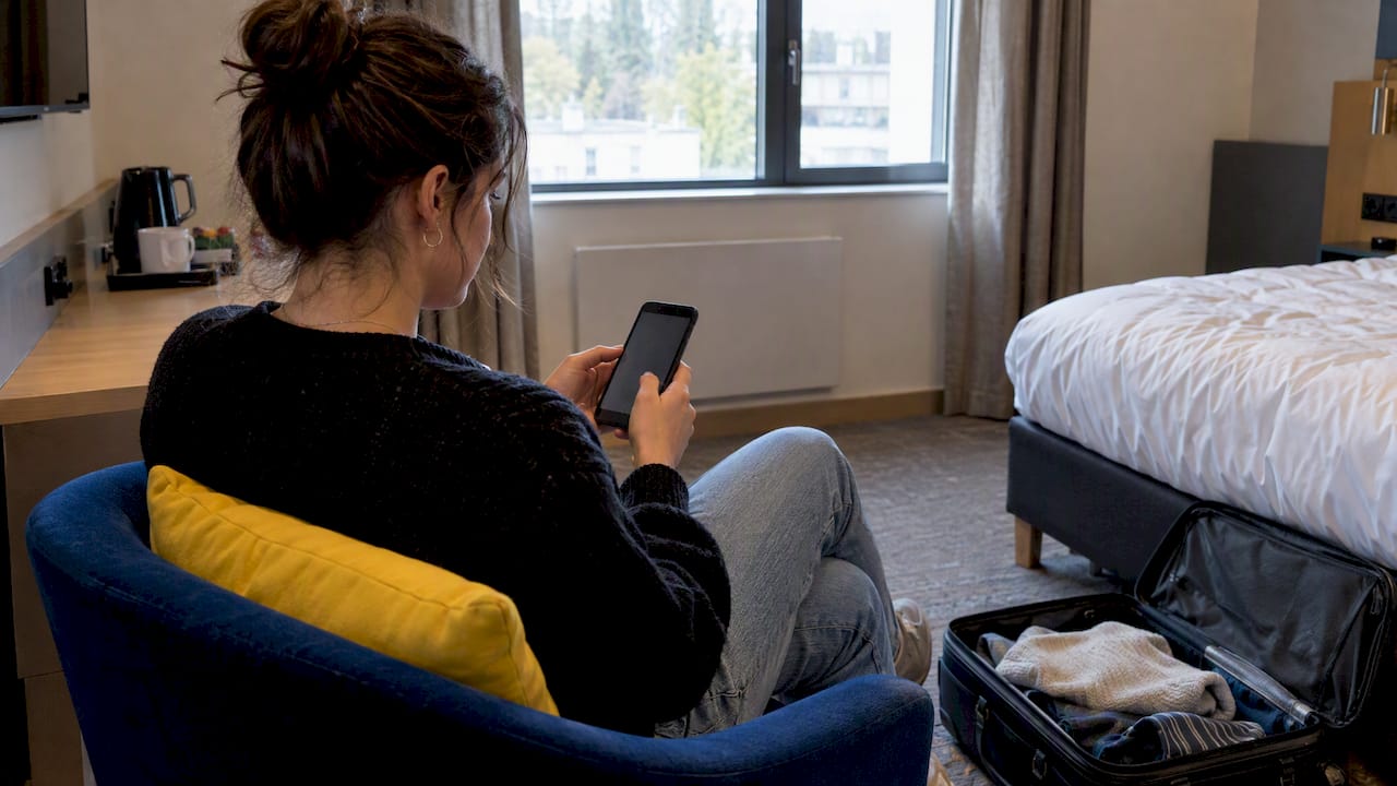 Online Check In Conversion: 72% Adoption in a Hotel Pilot