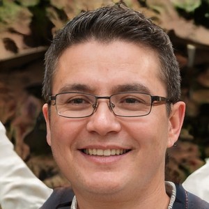 anfitrión Airbnb en Madrid usando EuroCheckin para SES Hospedajes